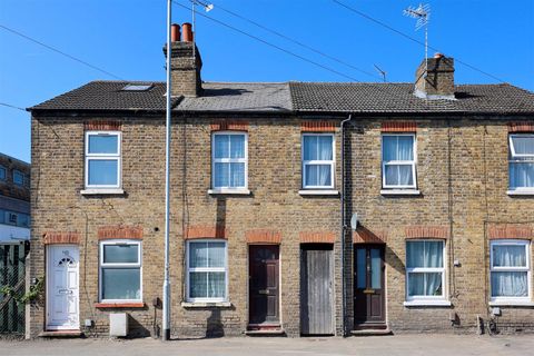 Cowley Mill Road, Uxbridge UB8
