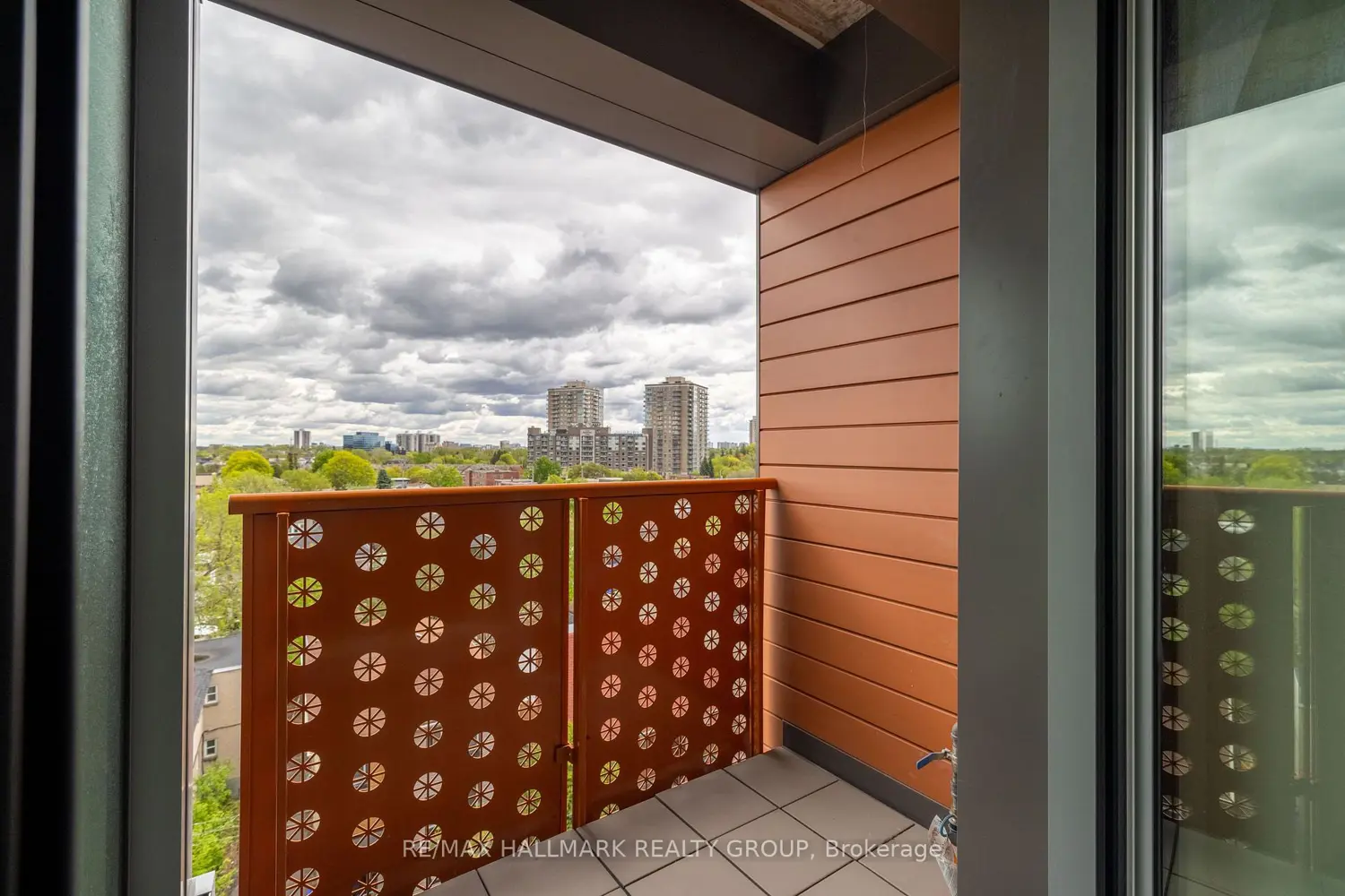 Additional image 15 of 135 Barrette Street 607