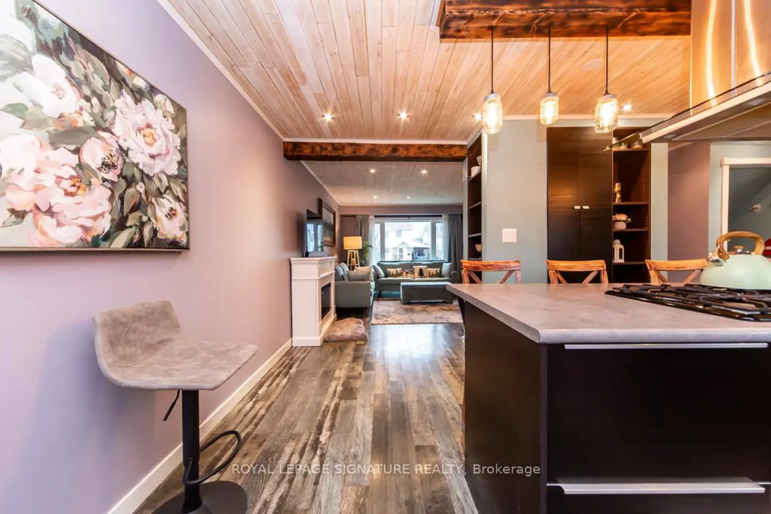 Additional image 9 of 1499 Fenelon Crescent