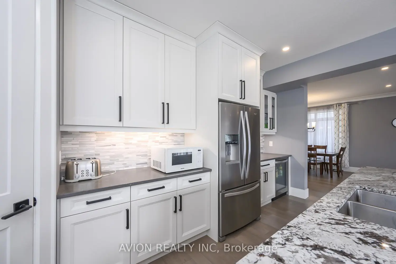 Additional image 5 of 1796 Brayford Avenue