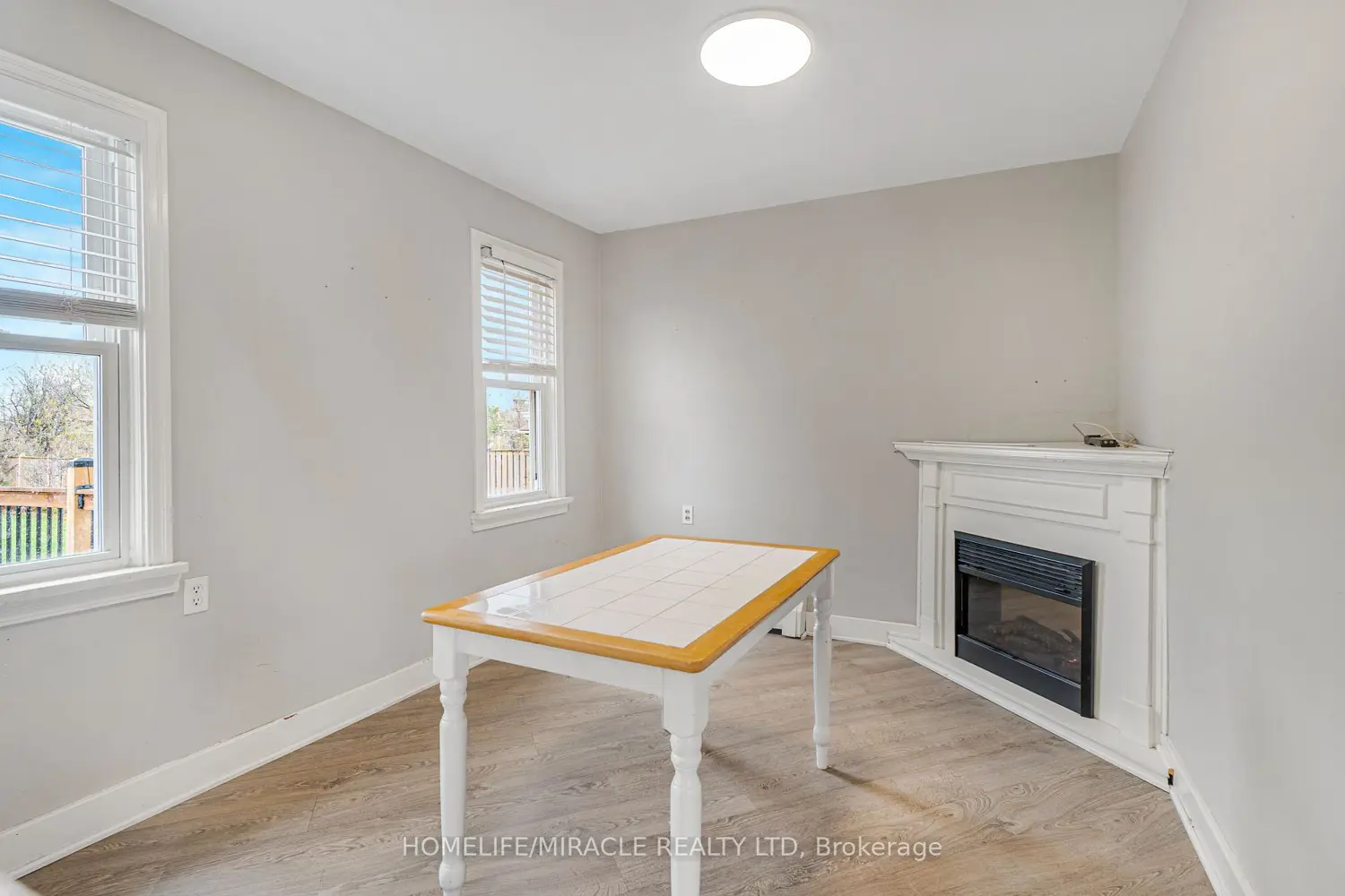 Additional image 8 of 3318 Sinnicks Avenue