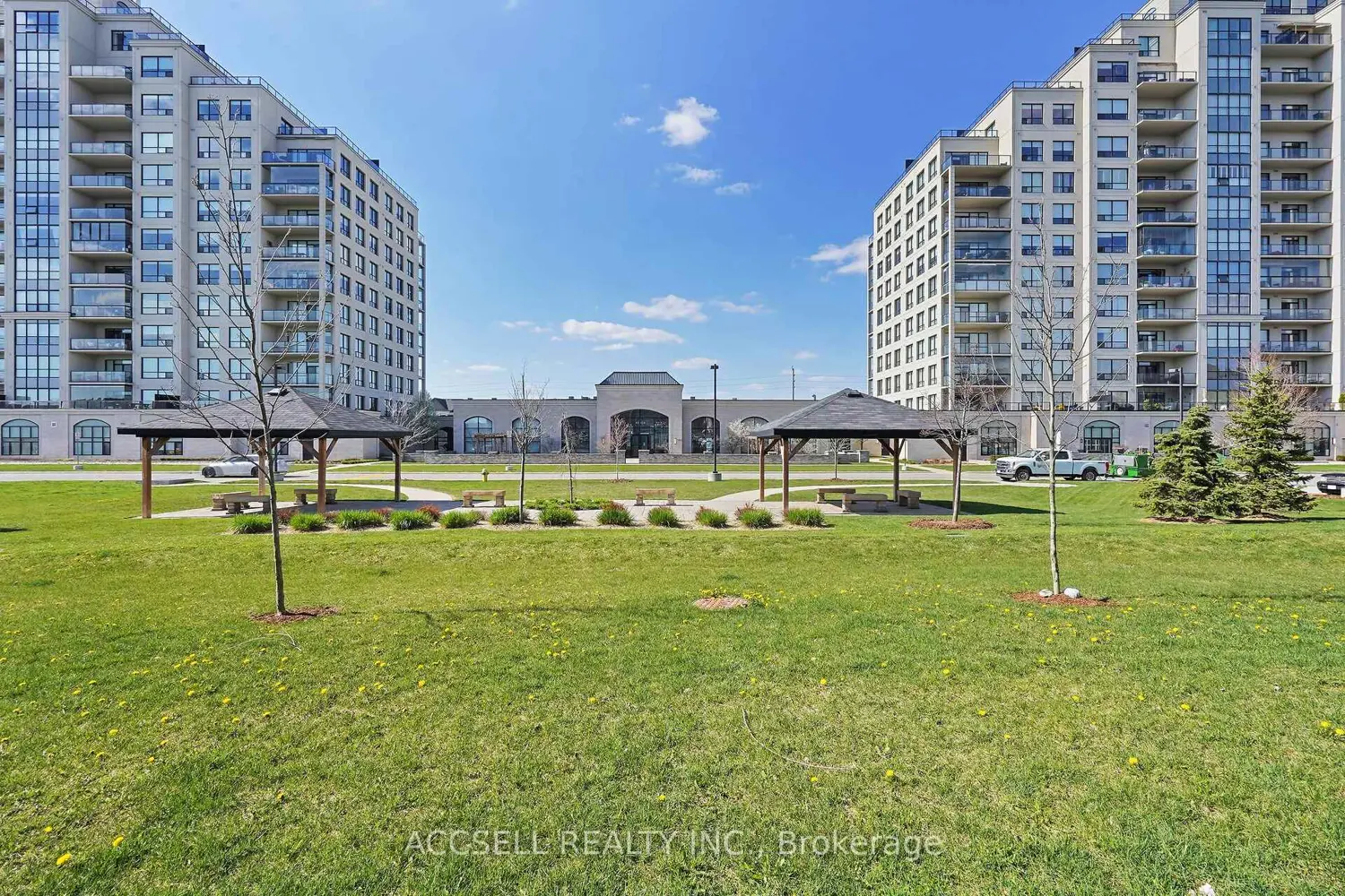 Additional image 15 of 260 Villagewalk Boulevard 902