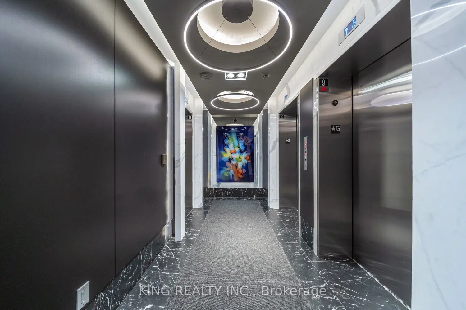 Additional image 8 of 121 Lower Sherbourne Street 233