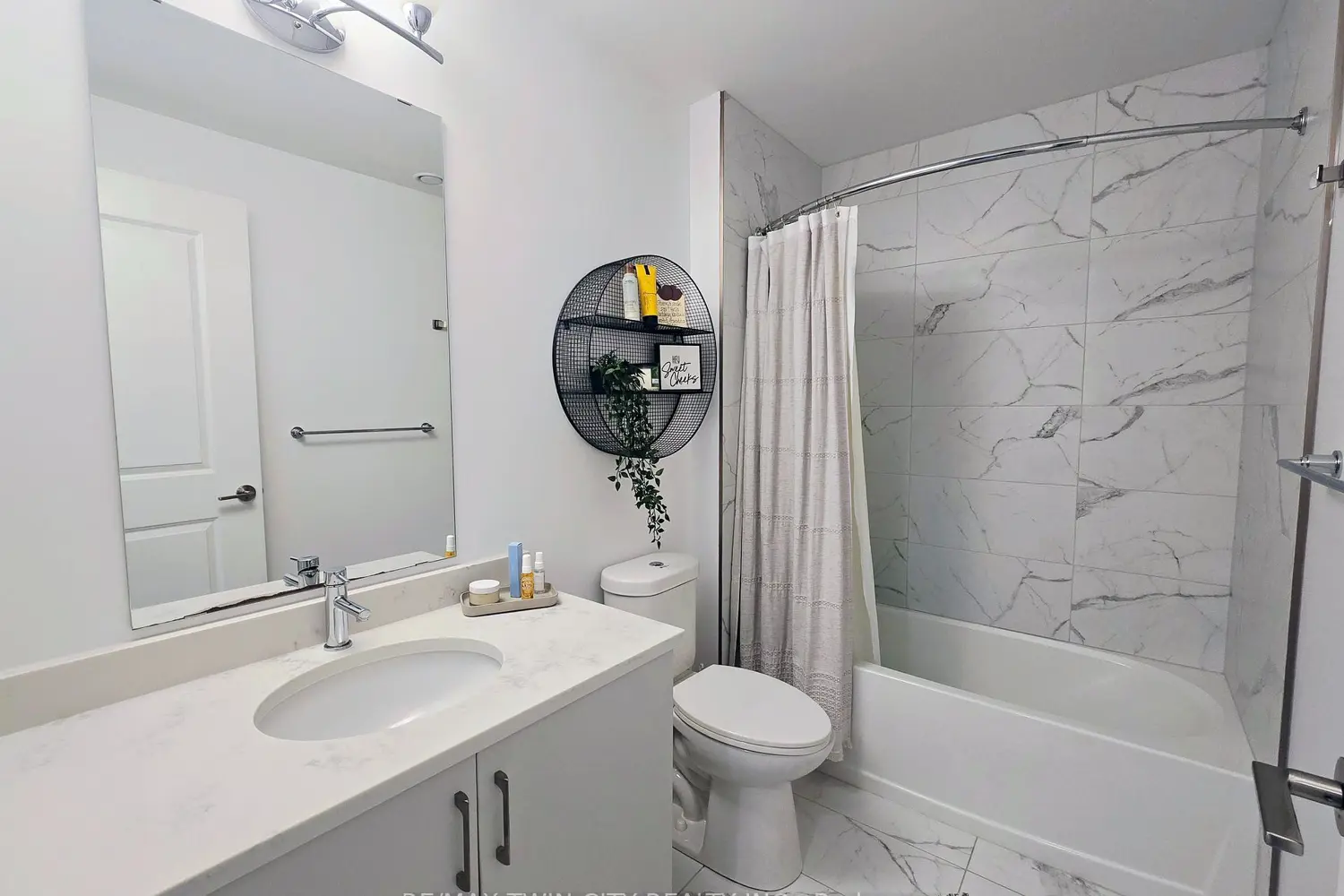 181 King Street 1812 photo 2