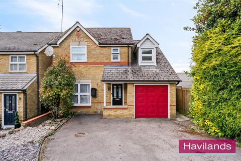 Buchanan Close, London N21