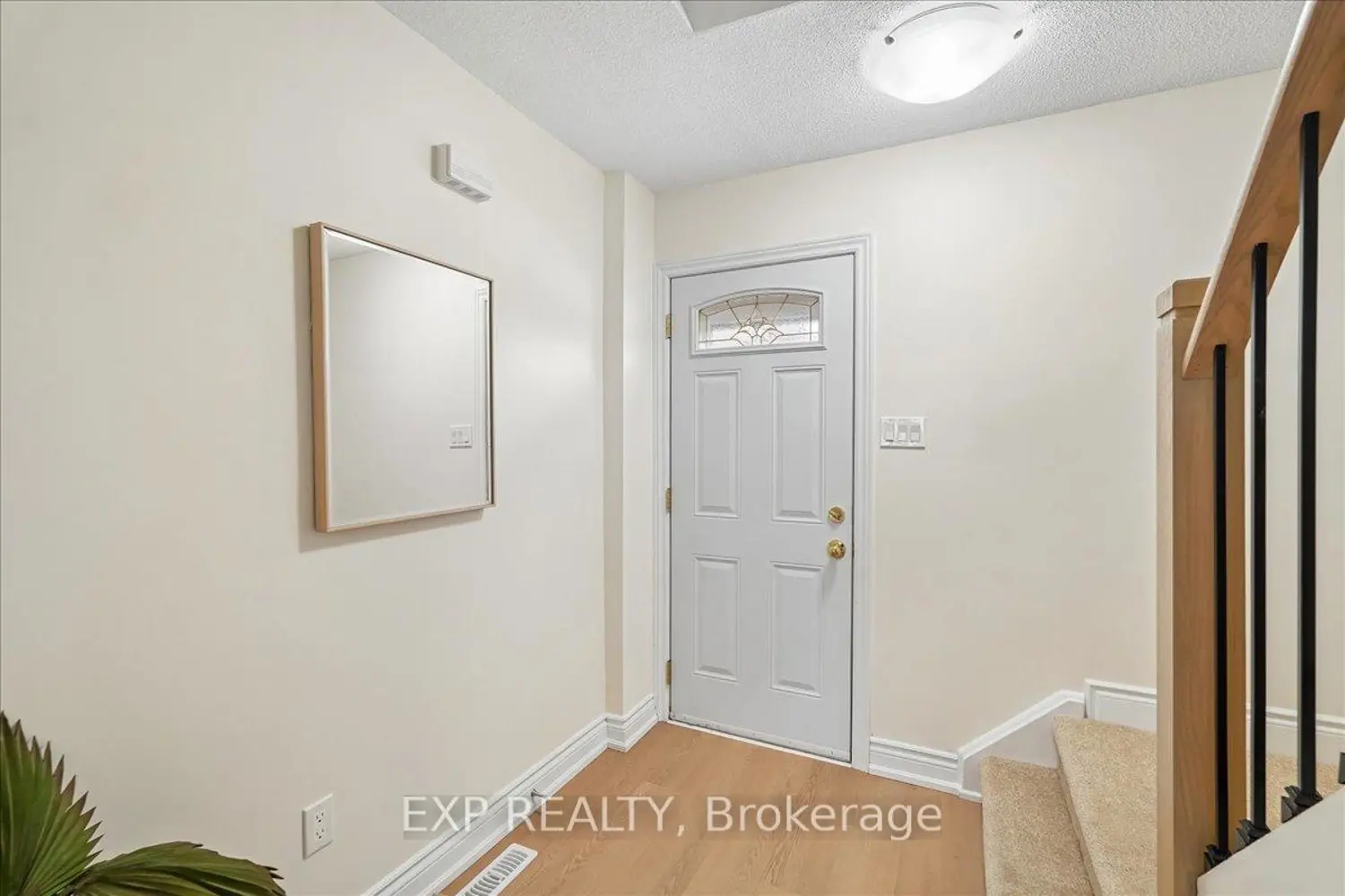 Additional image 2 of 1556 Lancaster Drive 72