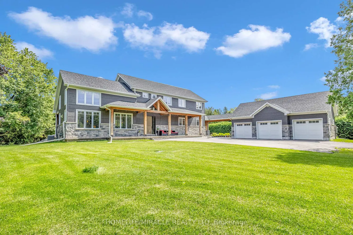 4427 Concession 7