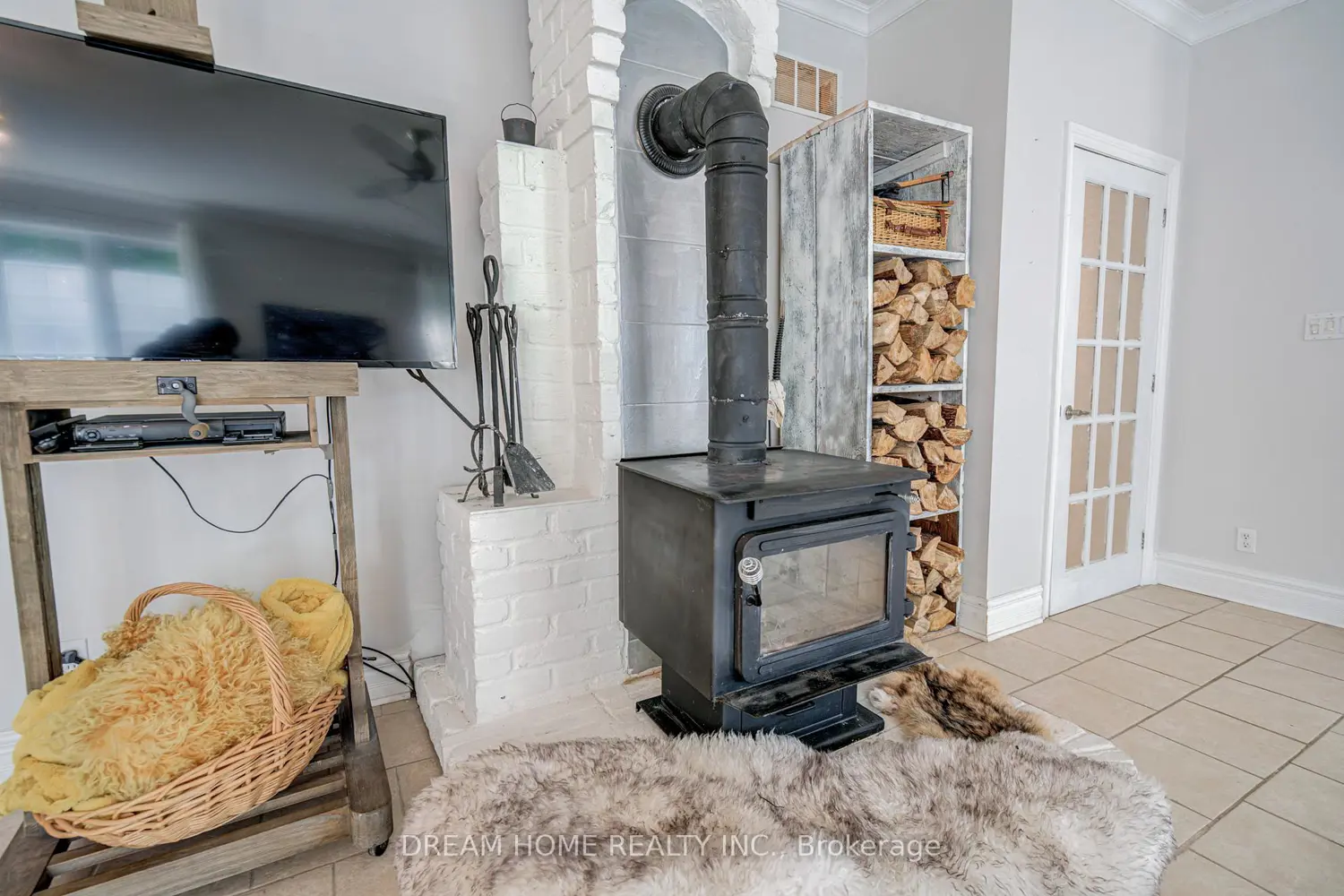 Additional image 3 of 1119 Sajnovic Place