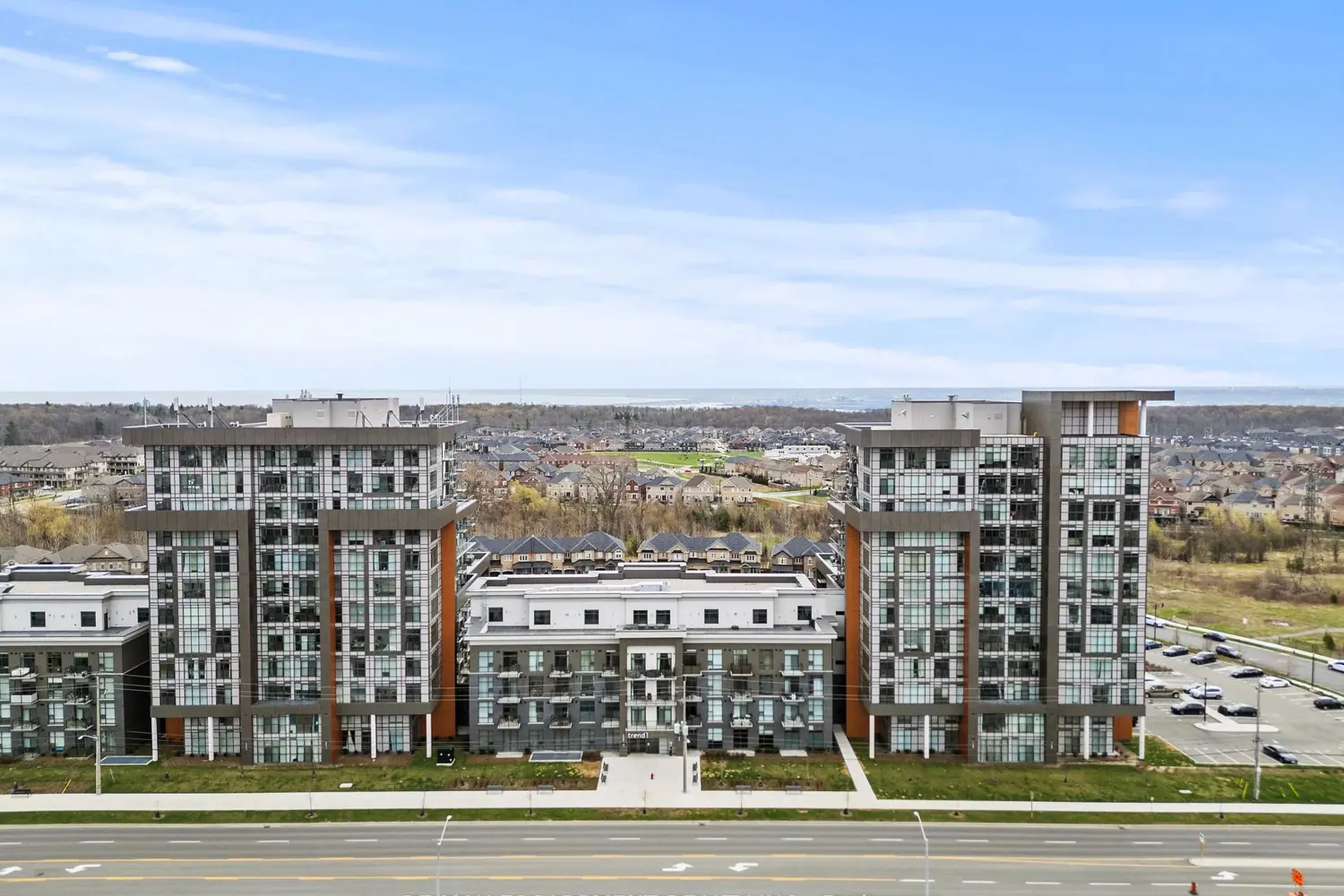 Additional image 4 of 450 Dundas Street 706