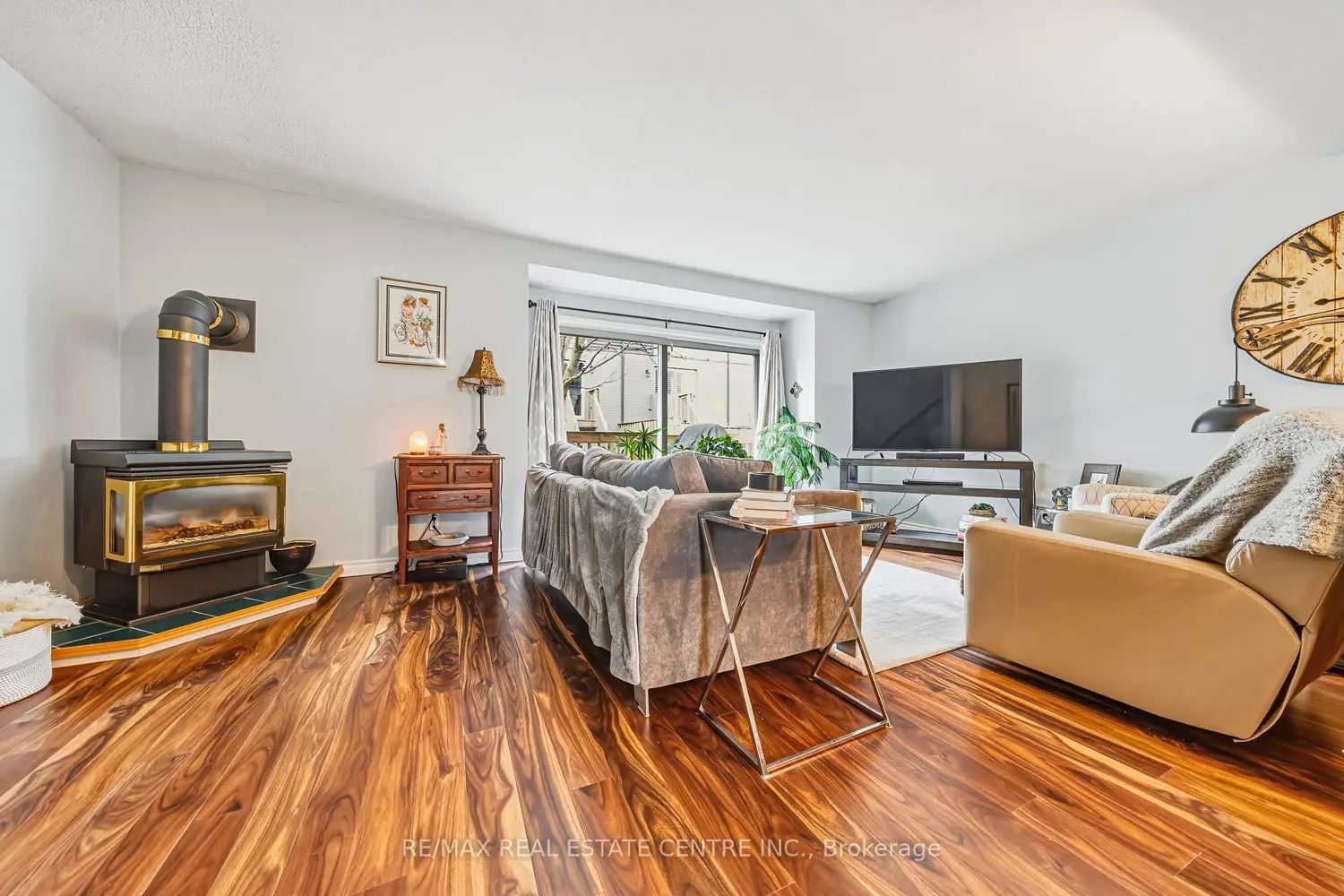 26 Poplar Drive 25 photo 4