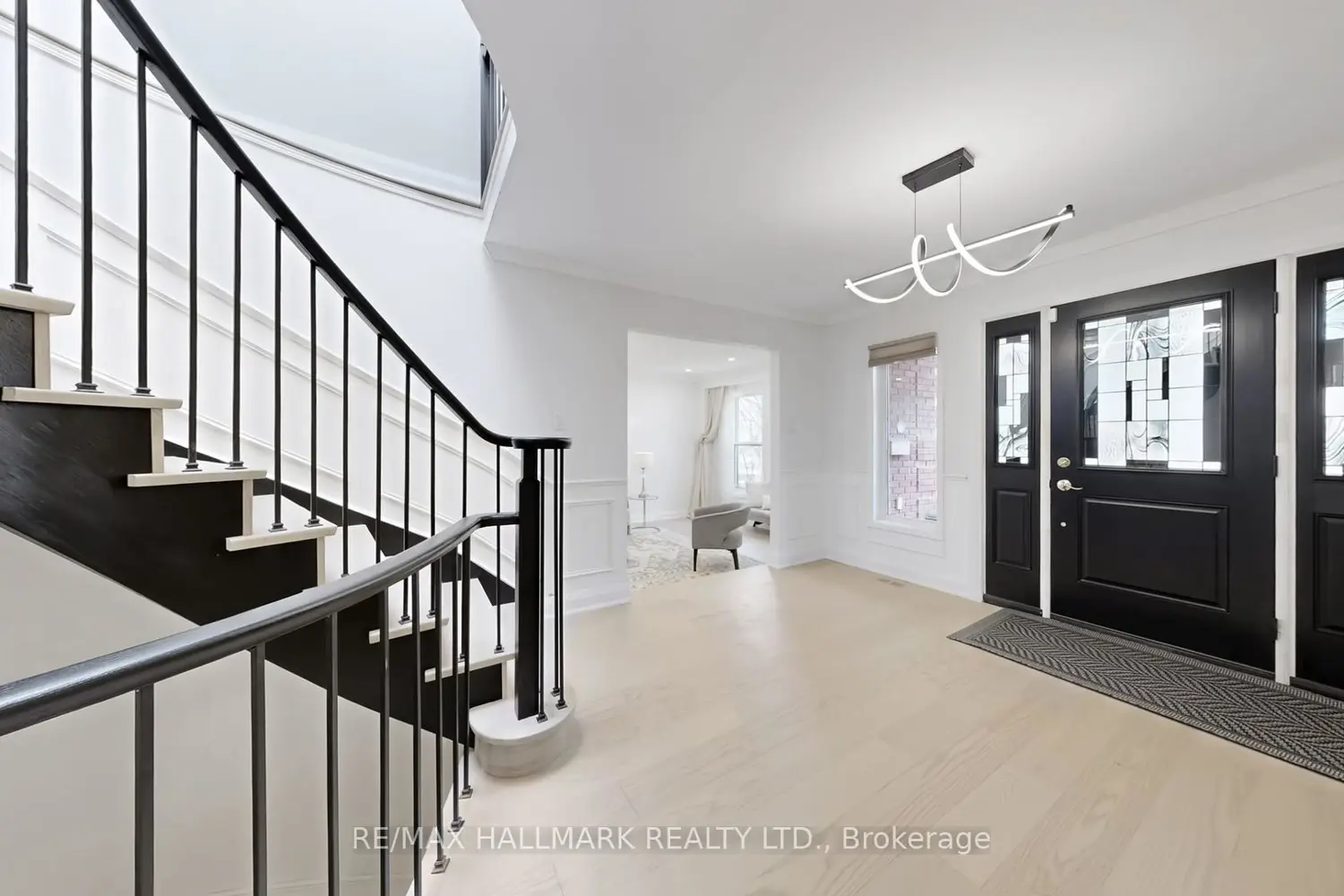 Additional image 9 of 82 Windermere Crescent