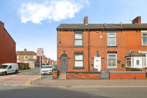 Edge Lane, Droylsden, Manchester, Greater Manchester M43
