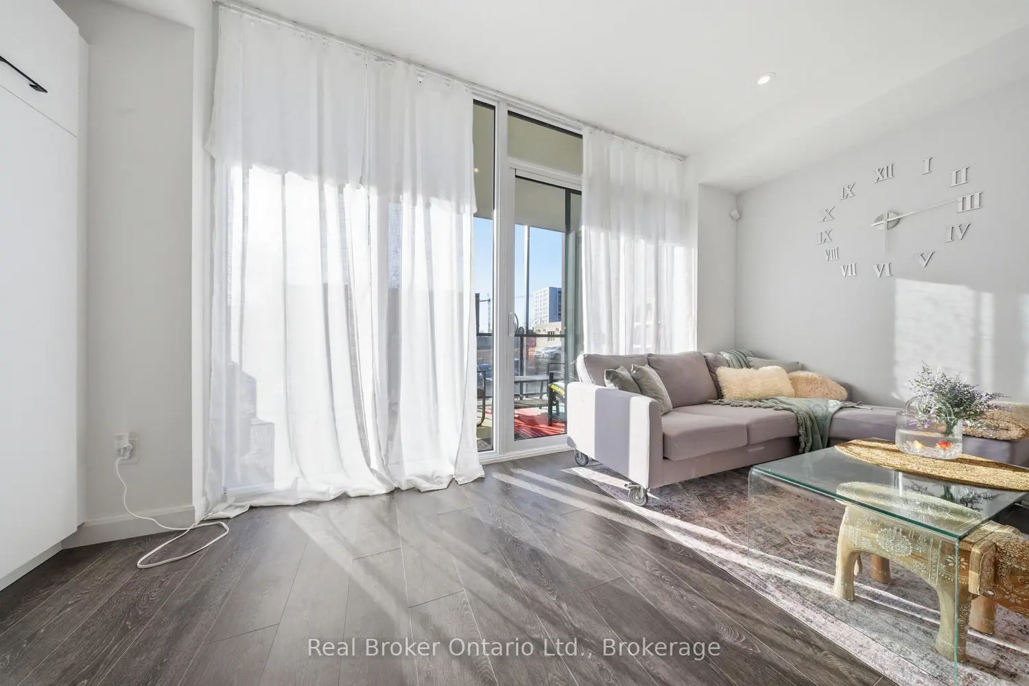 Additional image 9 of 741 King Street 107