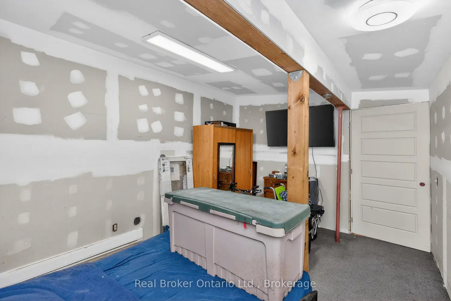 Additional image 9 of 156 Silver Birch Crescent