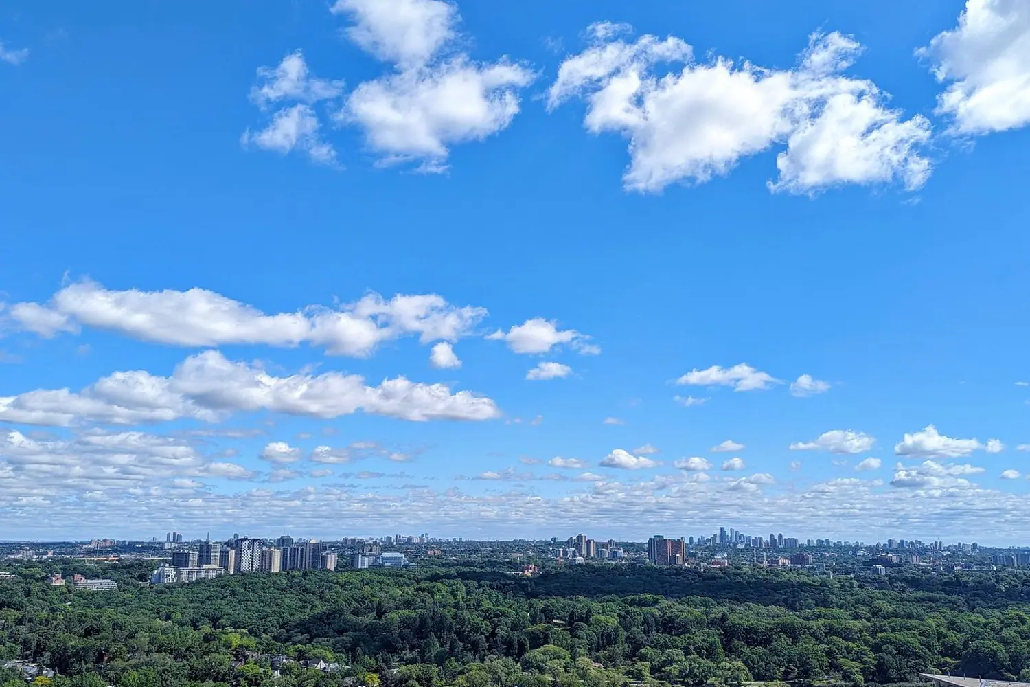 Additional image 9 of 105 The Queensway 3513
