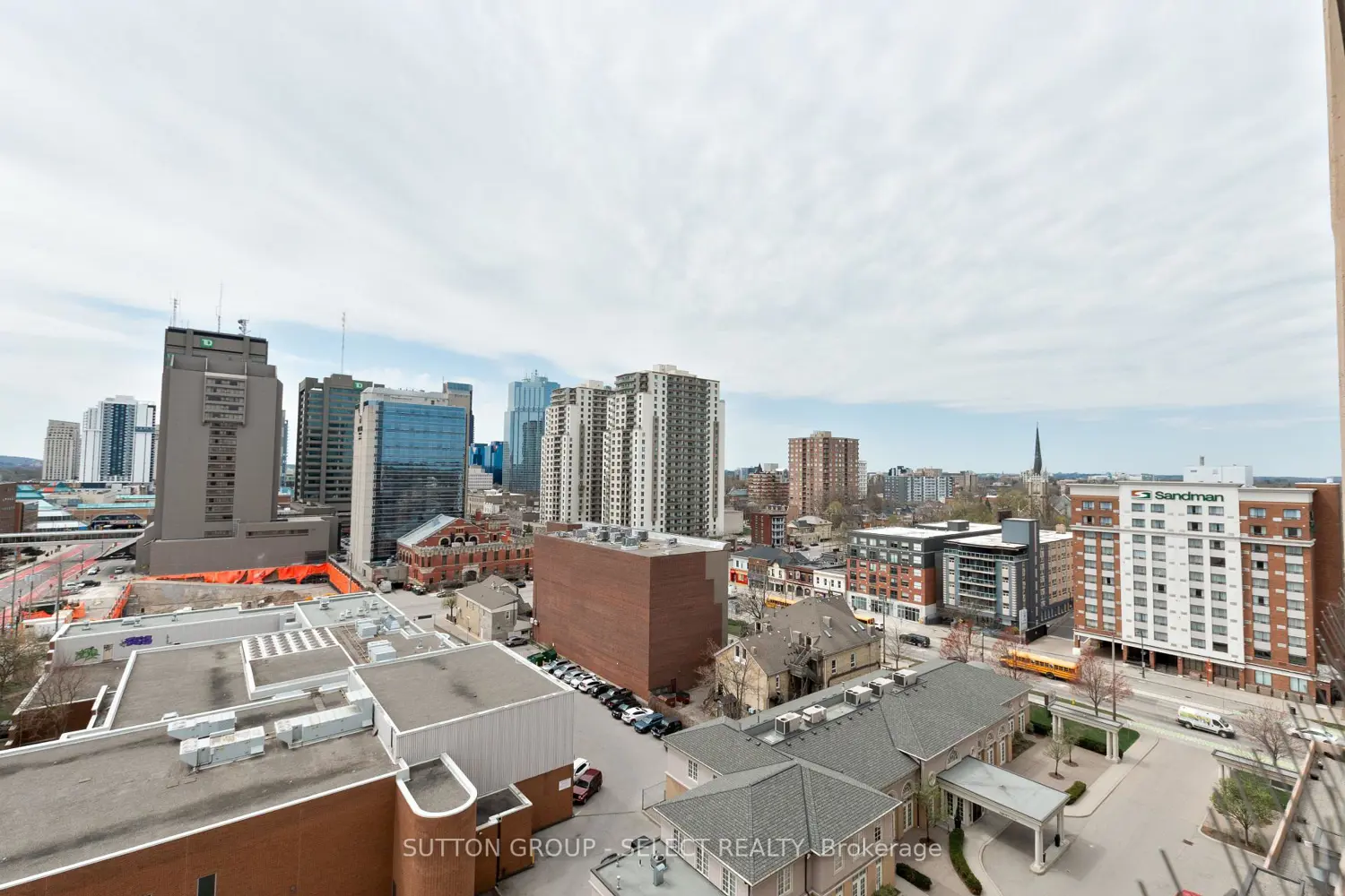 Additional image 18 of 380 King Street 1207