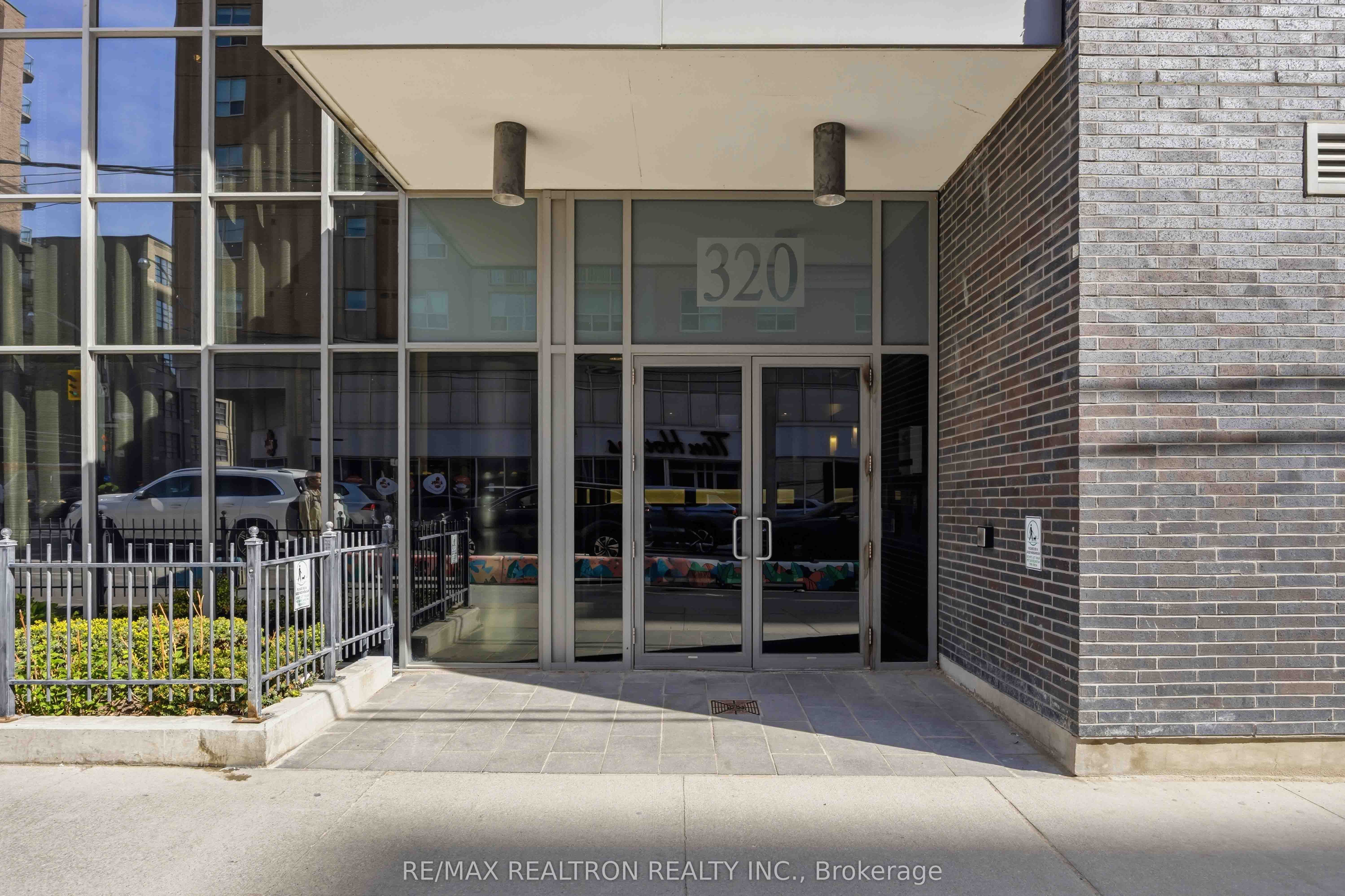 Additional image 2 of 623-320 Richmond Street E, Toronto, ON, M5A 1P9