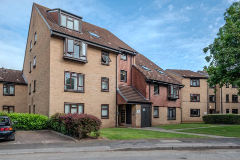 Swan Gardens, Birmingham B23