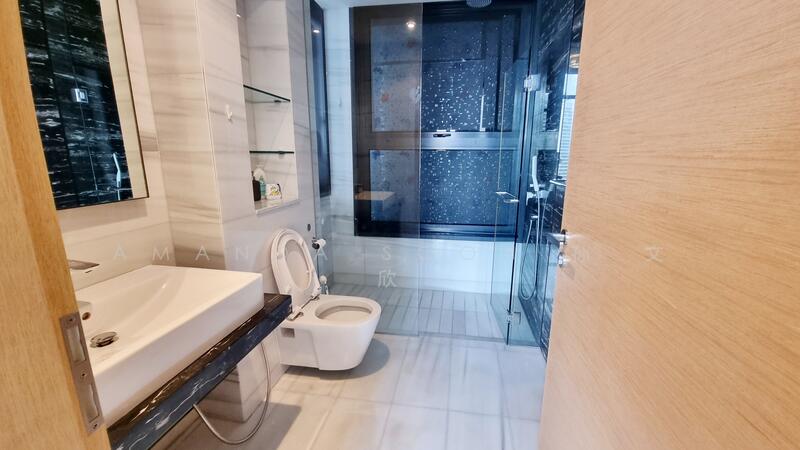376 Thomson Road photo 4