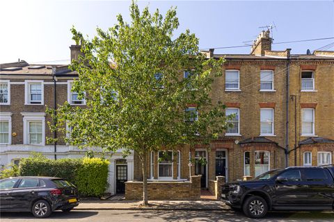 Disraeli Road, London SW15