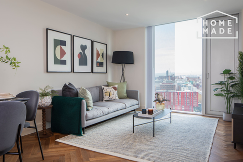 The Residences, North Tower M15