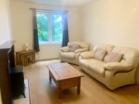 Thorngrove Avenue, First Floor Flat AB15
