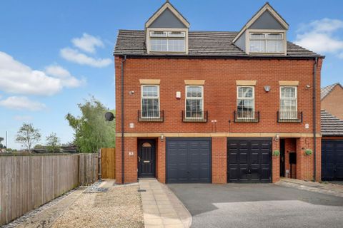 Lido Close, Nottingham NG6