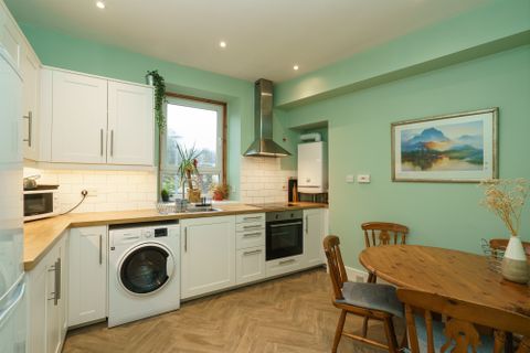 Orchard Place (Ffl), First Floor Left AB24