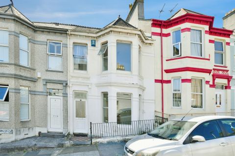 St. Dunstans Terrace, Plymouth PL4