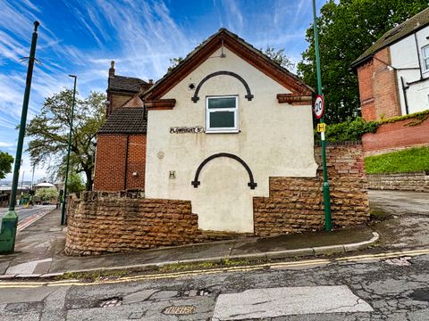 Woodborough Road, Nottingham NG3