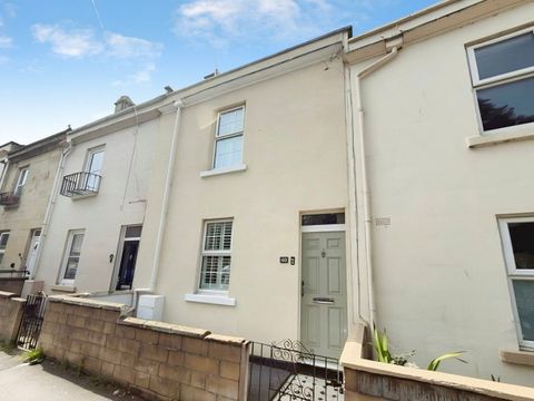 Brougham Hayes, Bath BA2