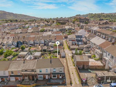 Walters Street, Manselton, Swansea SA5