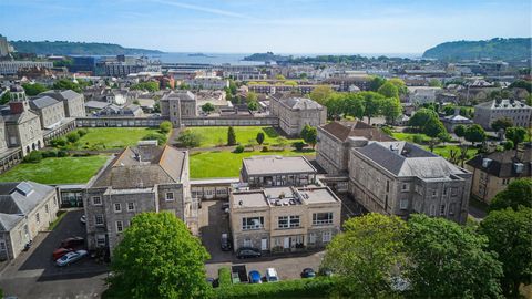 9 Craigie Drive, Plymouth PL1