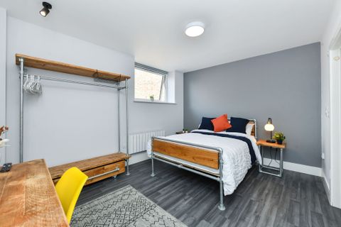 71A High Road, Nottingham NG9, Room to rent