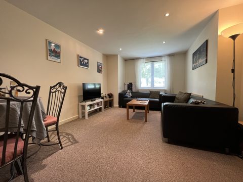 Amalfi House, Lloyd George Avenue CF10