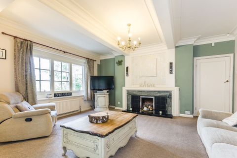 Elm Bank Drive, Nottingham NG3, Room to rent