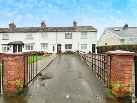 Moss Road, Lambeg BT27