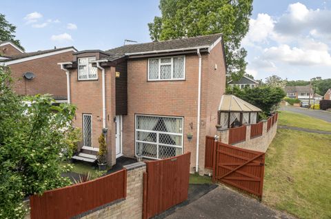 Gannet Close, Lordswood, Southampton, Hampshire SO16