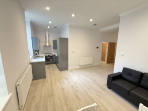 Albert Street, Nottingham NG1, Studio to rent