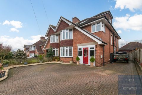 Fairfield Avenue, Exeter EX4