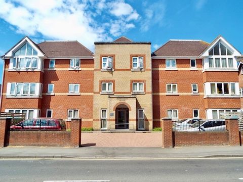 -128 Hill Lane, Southampton SO15