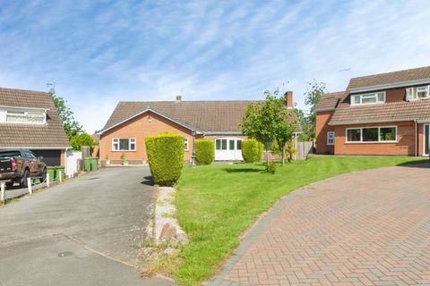 Hall Close, Glen Parva, Leicester, Leicestershire LE2