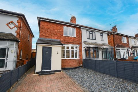 Alton Road, Aylestone, Leicester LE2