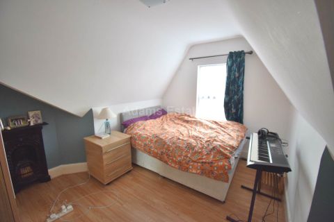 Radstock Road, Reading RG1, Room to rent