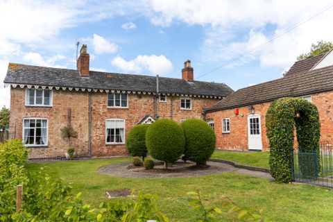 The Square, Thurnby LE7