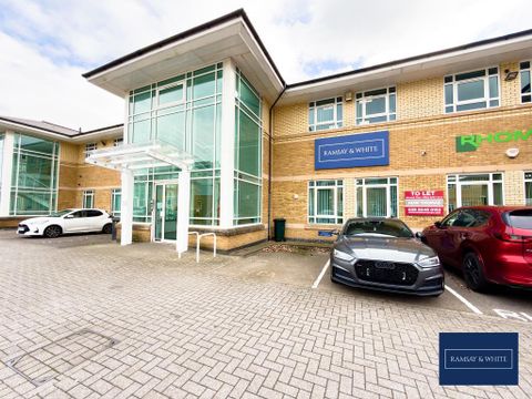 Oaktree Court, Cardiff Gate Business Park, Cardiff CF23, Retail premises to rent