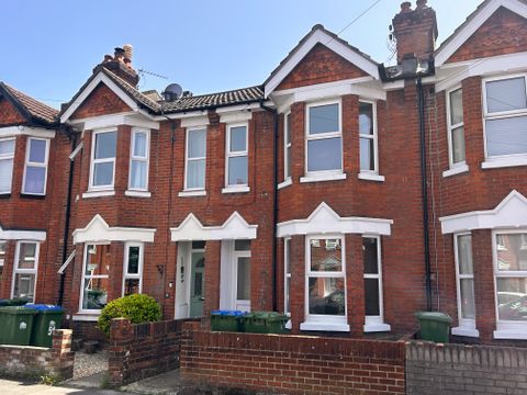 Cecil Avenue, Southampton SO16