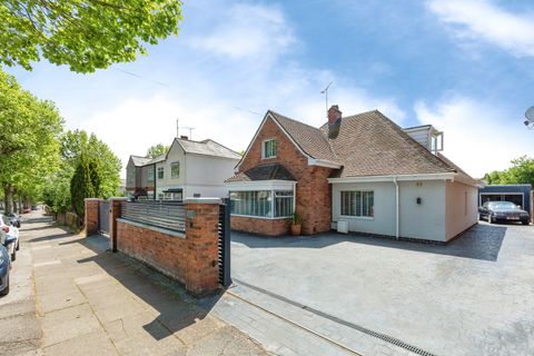 Lythalls Lane, Holbrooks, Coventry CV6