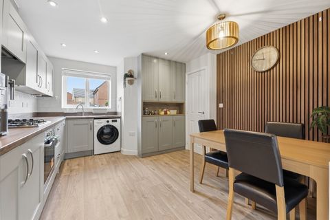 Horwood Drive, Gedling, Nottinghamshire NG4
