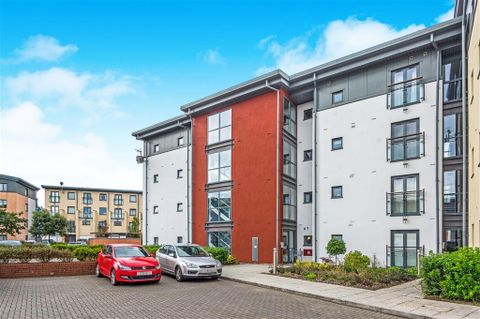 St Christophers Court, Swansea SA1
